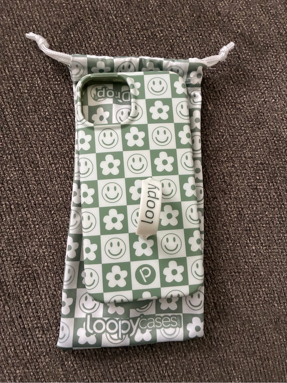 Loopy Case Green Floral Smiley iPhone Case 17e, 16e, 14, & 13 (6.1" Screen)